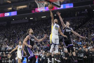 年轻球员的 年轻球员的